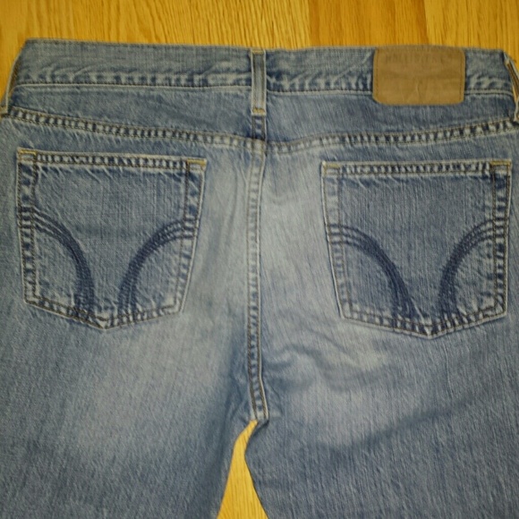 HOLLISTER - Picture 3 of 3