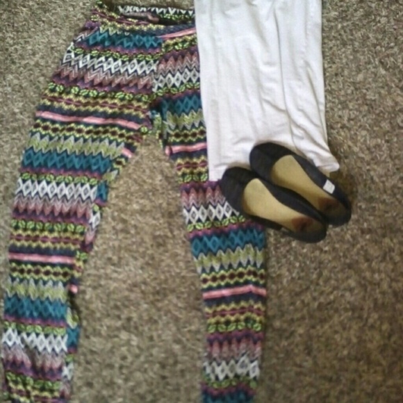 Aztec print pants - Picture 3 of 3