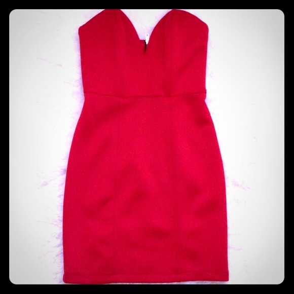 SOLD 🚫Deep v red dress