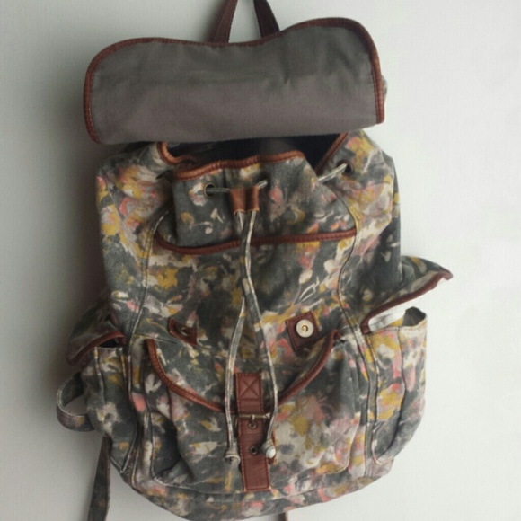 Urban Outfitters Patterned Canvas Leather Backpack - Picture 2 of 3