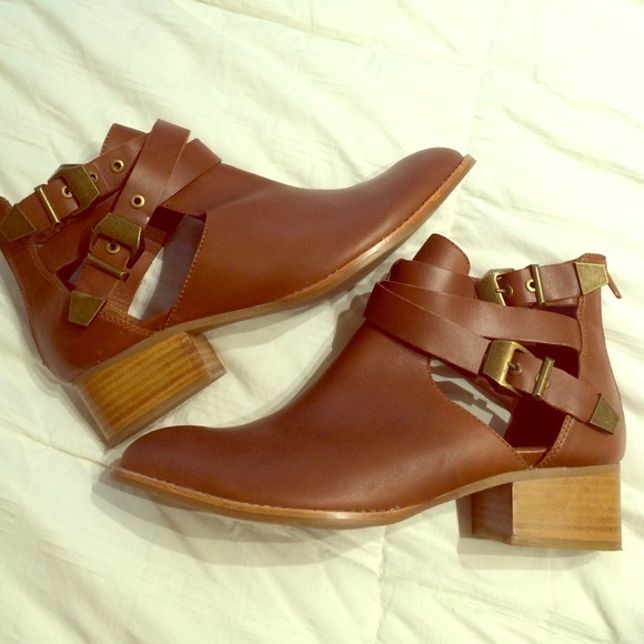 Brown Jeffrey Campbell Everly Booties size 9.5