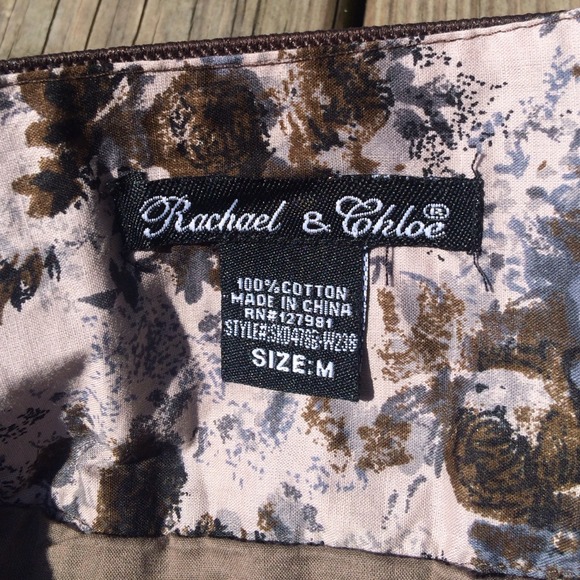 Short Skirt - Picture 2 of 4