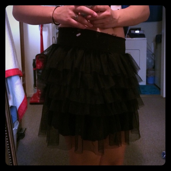black lace layer skirt