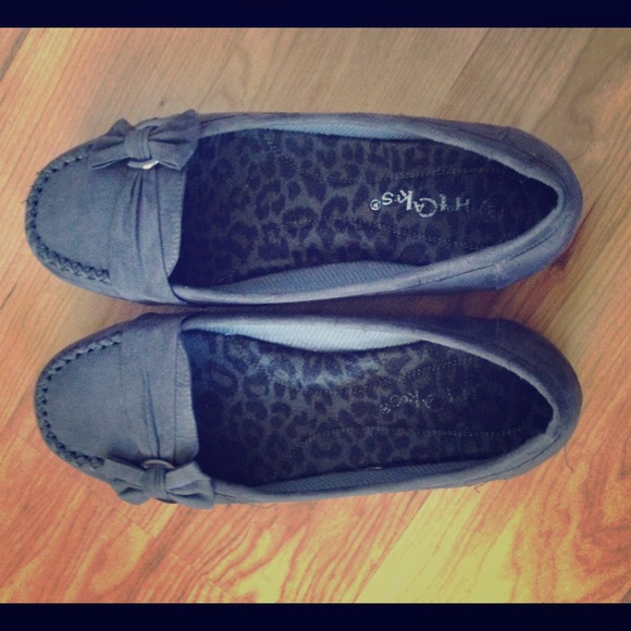 Grey Moccasins