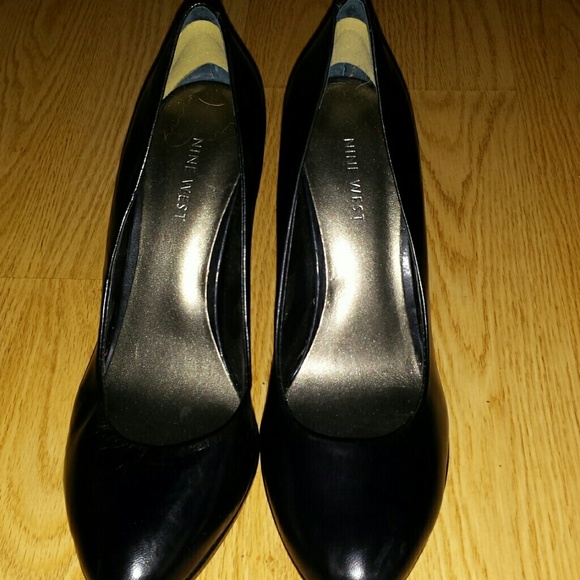 NINE WEST!   Black heels