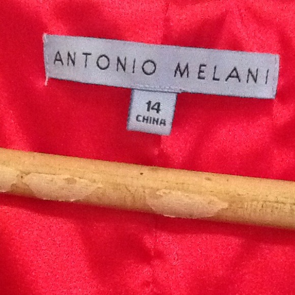 Dress - Picture 4 of 4