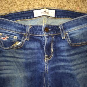 Hollister boot size: 3s