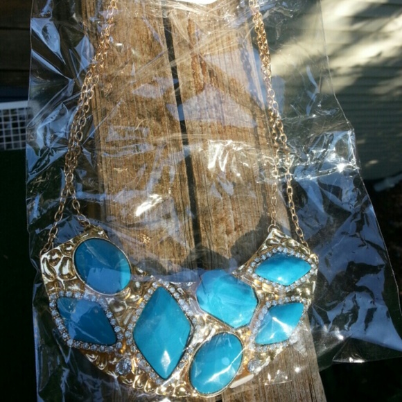New gp bold turquoise statement necklace