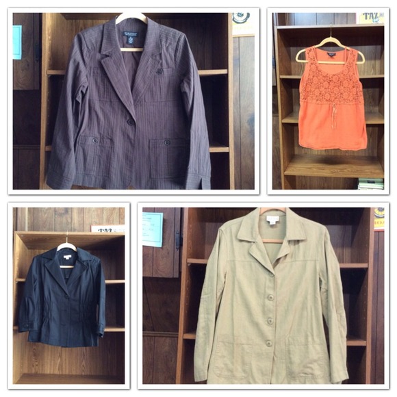 Bundle for MissKitty1321. 💙💜💚❤️💛