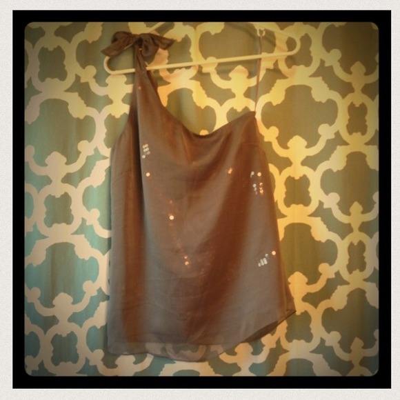 One shouldered top!