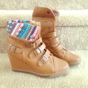 Cute wedge booties!