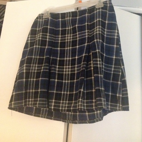 Blue/grey/white pleated plaid  Brandy skirt