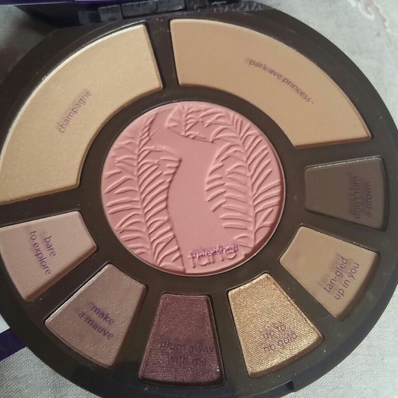 ✌SOLD in a bundle✌Tarte pallete - Picture 3 of 4