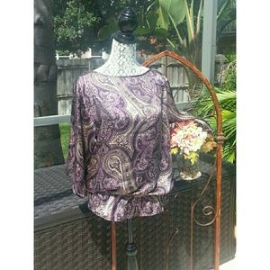 📦BUNDLED for @poshmarkhh📦Chic, effortless blouse