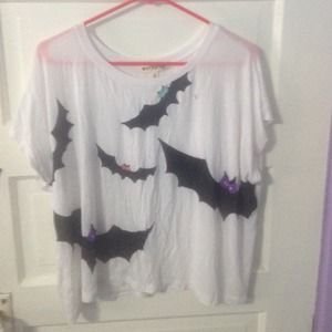 Delia's "Batty" top never been worn