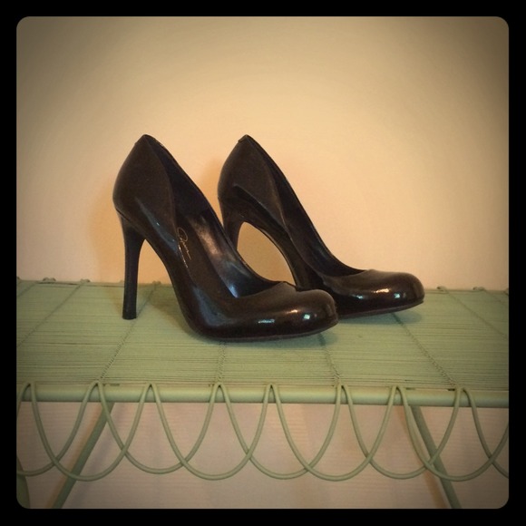 Jessica Simpsons Women's Calie Pump