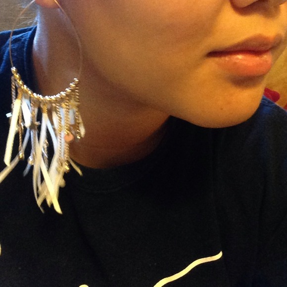 Earrings - Picture 2 of 3