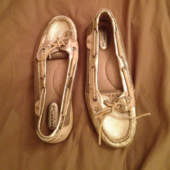 🚫TRADED🚫 Ballet slipper gold sperrys
