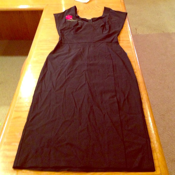 BLACK PIN-UP GIRL DRESS