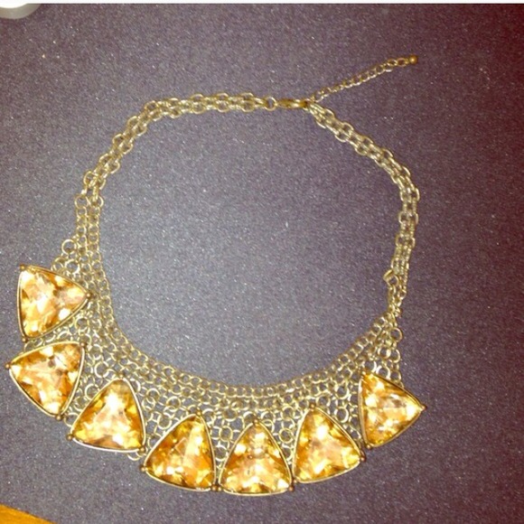 💌bundle: cutout dress/tweed shorts/necklace💌 - Picture 2 of 3