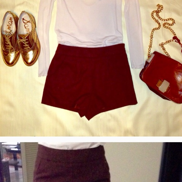 💌bundle: cutout dress/tweed shorts/necklace💌 - Picture 3 of 3