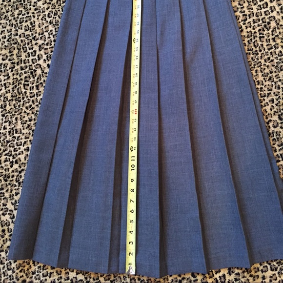 Olivia Palermo Style pleated midi skirt! - Picture 4 of 4