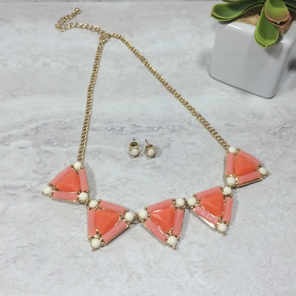 Triangles Necklace in Orange