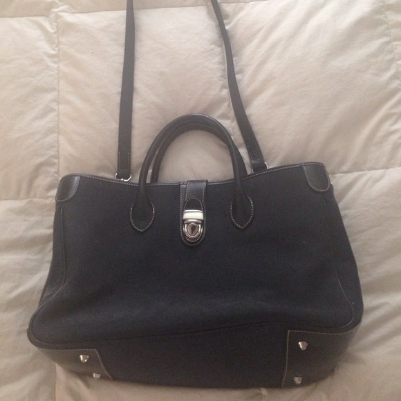 Large Dooney & Bourke signature tote