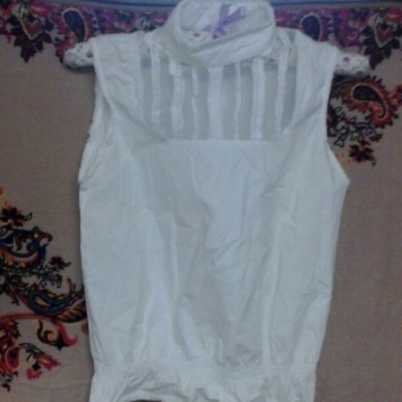 Emma Withe Top
