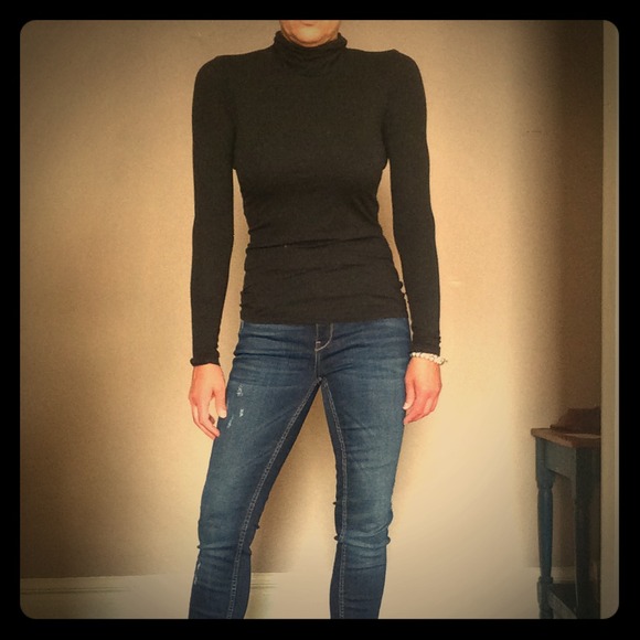 JAMES PERSE CLASSIC T-NECK Sz 2 (M)