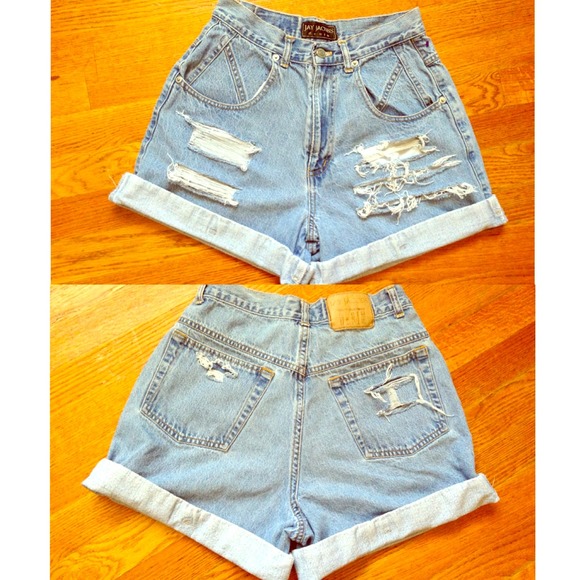 SOLD❗️High waisted short - Picture 1 of 1