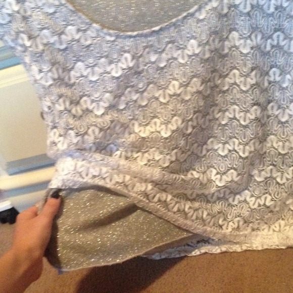 Silver Crop Top - Picture 4 of 4