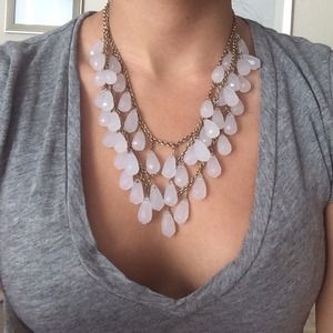 🚫🚫SOLD! Light pink statement necklace🚫🚫
