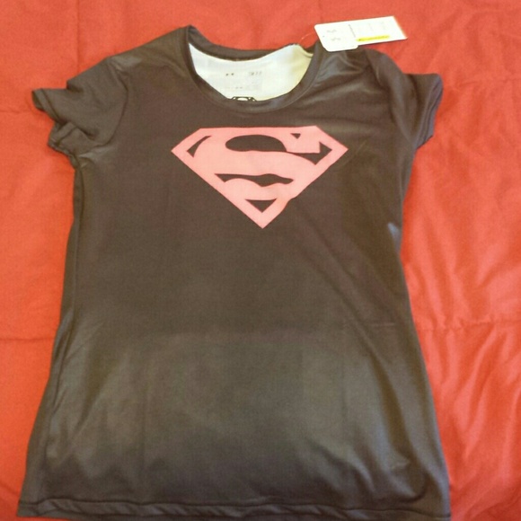 Women's Small Under Armour fitted tee