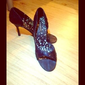 Fabulous sequin party shoes!