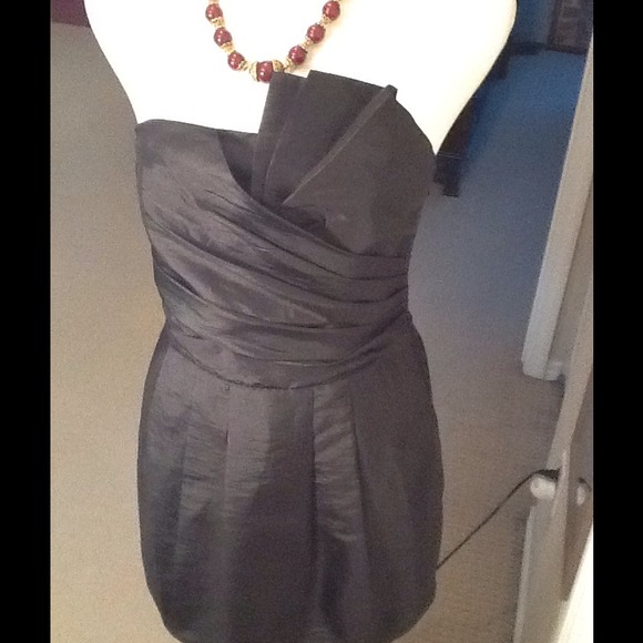 Pookie and Sebastian Dress - Picture 2 of 3