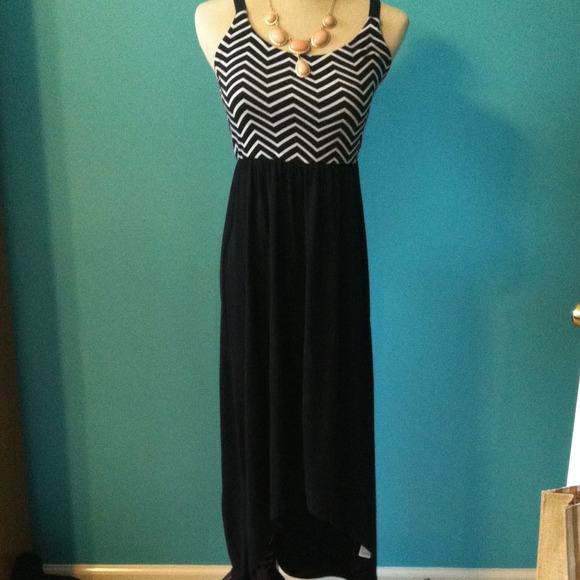 Xs chevron print maxi