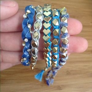 BUNDLE💙Blue studded bracelets!