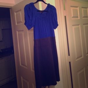 BCBG Maxazria blue and gray dress size 4