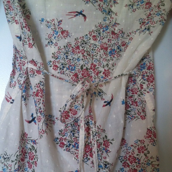 Sold - Picture 3 of 4