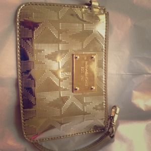 Micheal Kors Wristlet