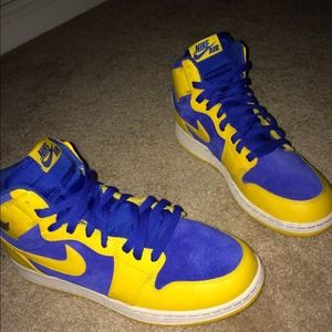 Laney 1's