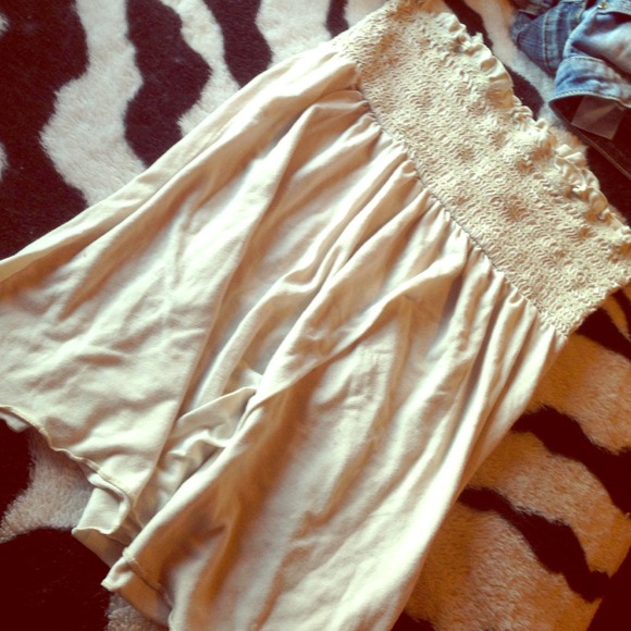 Cream strapless shirt