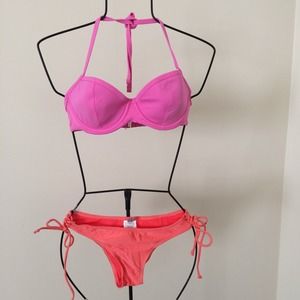 🔥SALE🔥Bikini swimsuit. Pink and peach.