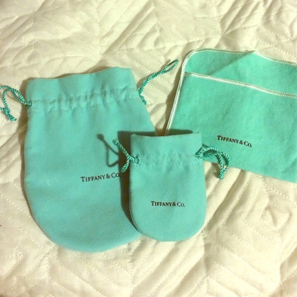 3 Tiffany bags