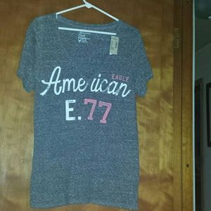 V neck AE T-shirt