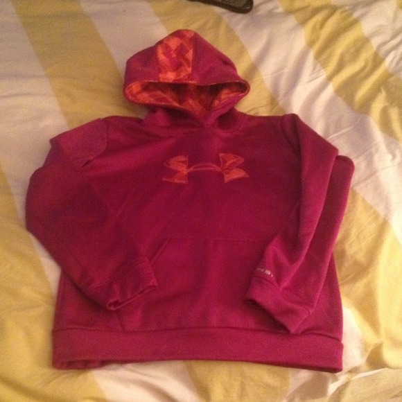 RESERVED FOR @faithniels Youth Under Armor Hoodie