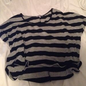 PRACTICALLY NEW Black/Gray stripped crop top