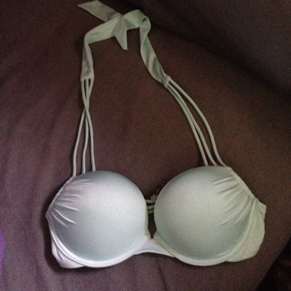 Victoria's Secret Other - strappy add 2 cups VS bombshell 36A