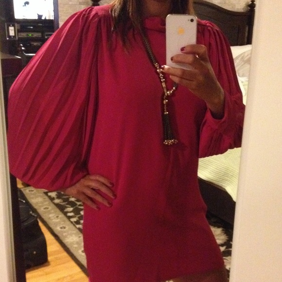 Dress - Picture 2 of 4